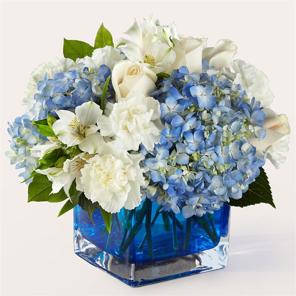 Soothing Waters Bouquet – LESLIE'S FLOWERS & PARTY SUPPLIES, Howell NJ