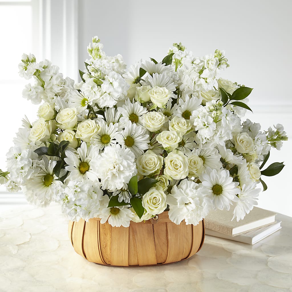 Graceful Garden Basket – LESLIE'S FLOWERS & PARTY SUPPLIES, Howell NJ