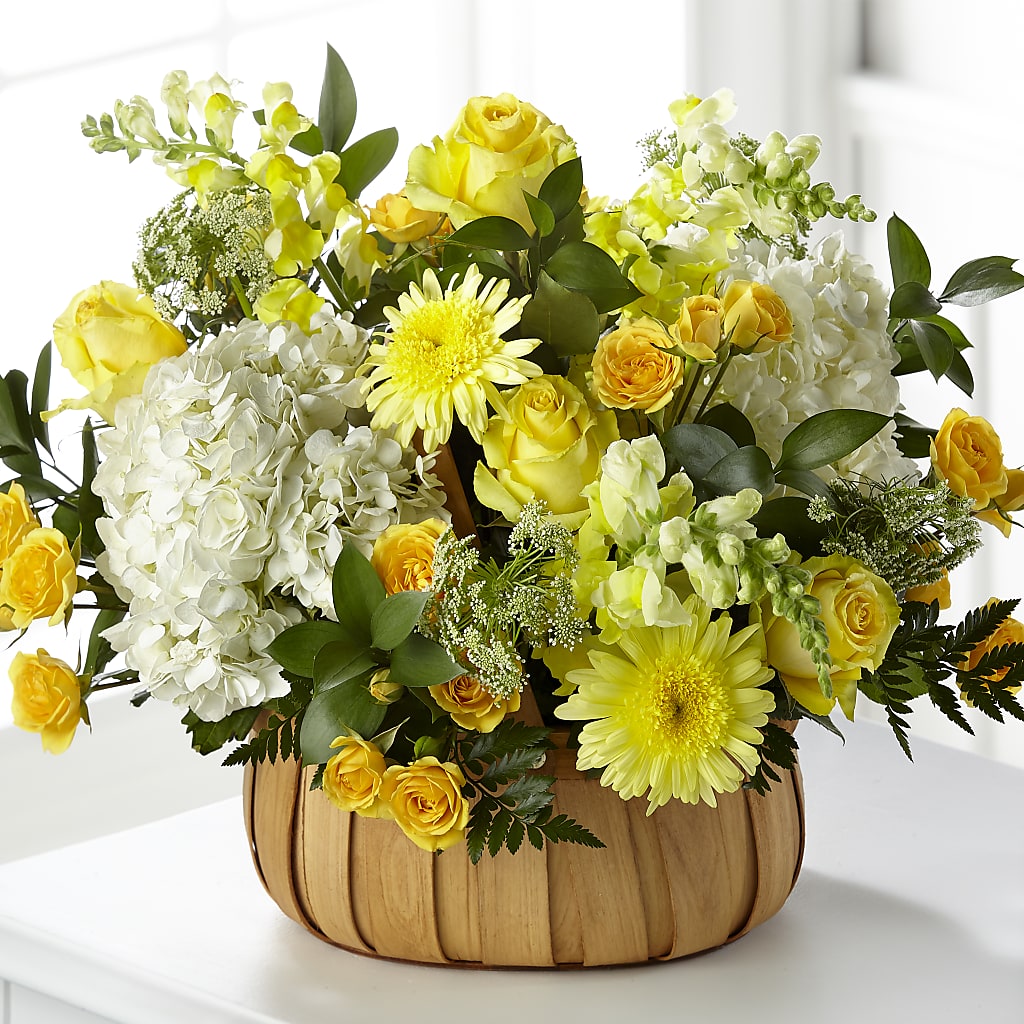 Rustic Remembrance Basket – LESLIE'S FLOWERS & PARTY SUPPLIES, Howell NJ