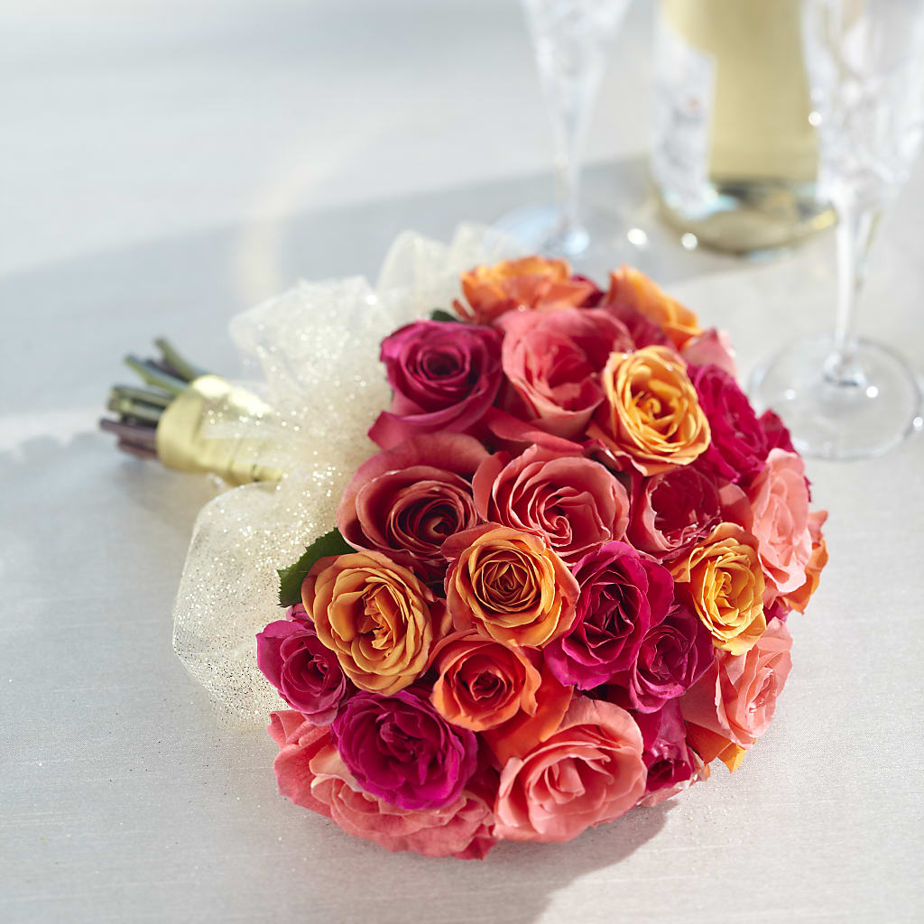 Sweet Roses Bouquet – LESLIE'S FLOWERS & PARTY SUPPLIES, Howell NJ