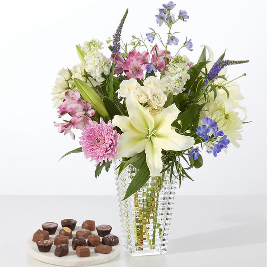 Winter Celebration Bouquet – LESLIE'S FLOWERS & PARTY SUPPLIES, Howell NJ