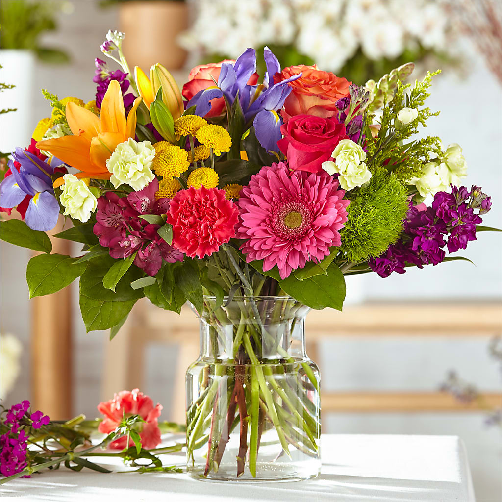 Bold & Bright – A Florist Original – LESLIE'S FLOWERS & PARTY SUPPLIES, Howell NJ