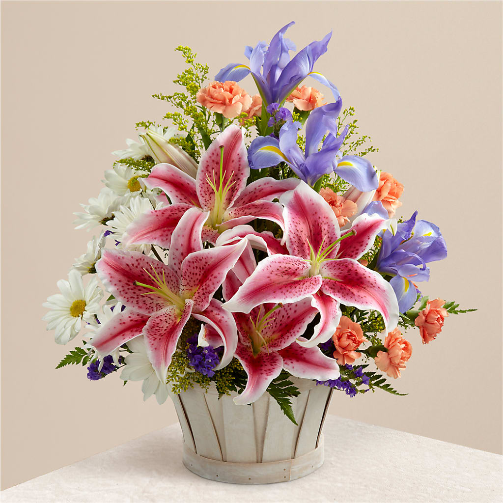 The Wondrous Nature Bouquet – LESLIE'S FLOWERS & PARTY SUPPLIES, Howell NJ