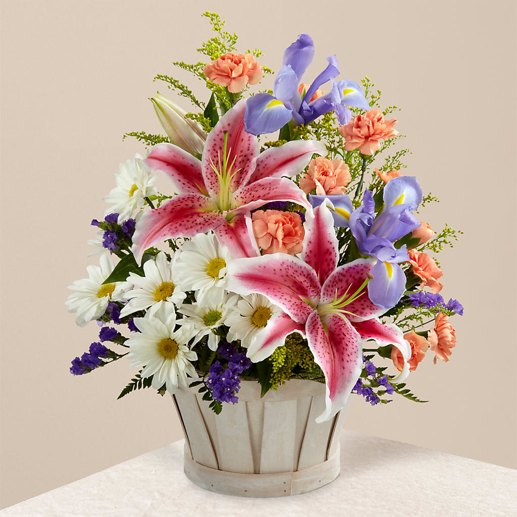 The Wondrous Nature Bouquet – LESLIE'S FLOWERS & PARTY SUPPLIES, Howell NJ