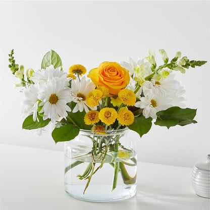 Sun Salutation Bouquet – LESLIE'S FLOWERS & PARTY SUPPLIES, Howell NJ