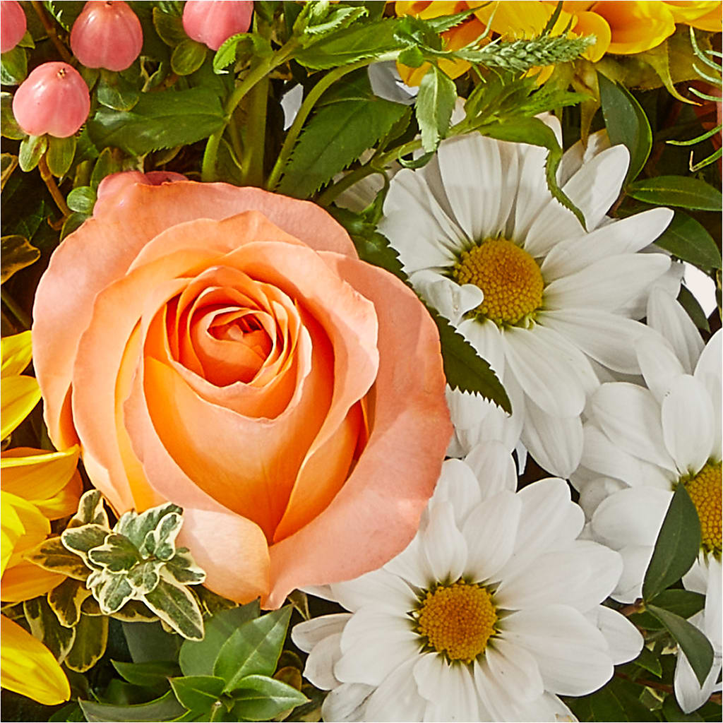 The Good Life Bouquet – LESLIE'S FLOWERS & PARTY SUPPLIES, Howell NJ