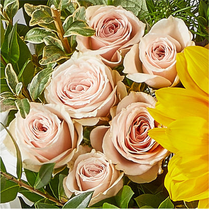 The Good Life Bouquet – LESLIE'S FLOWERS & PARTY SUPPLIES, Howell NJ