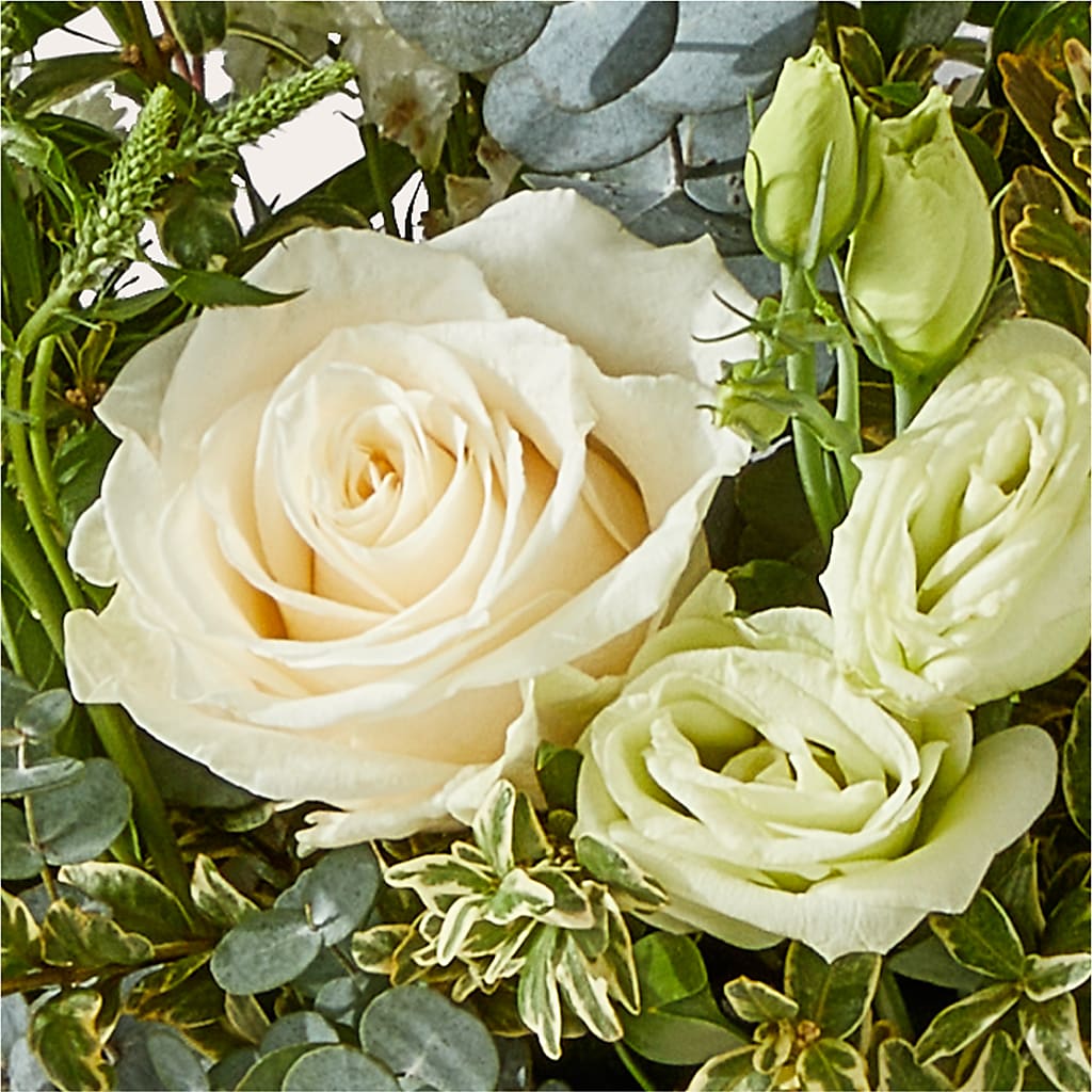 Cashmere Bouquet – LESLIE'S FLOWERS & PARTY SUPPLIES, Howell NJ