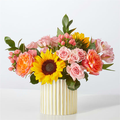 Sun's Out Bouquet – LESLIE'S FLOWERS & PARTY SUPPLIES, Howell NJ