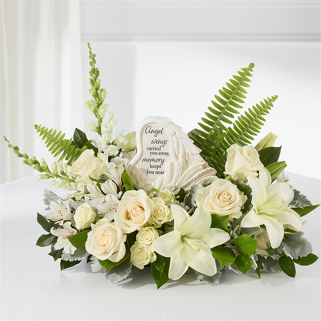 Holding You Close Arrangement – LESLIE'S FLOWERS & PARTY SUPPLIES, Howell NJ