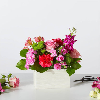 Sweetberry Box – A Florist Original – LESLIE'S FLOWERS & PARTY SUPPLIES, Howell NJ