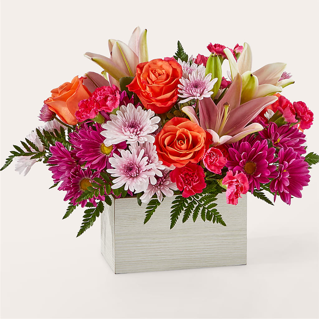 Light of My Life Box Bouquet – LESLIE'S FLOWERS & PARTY SUPPLIES, Howell NJ