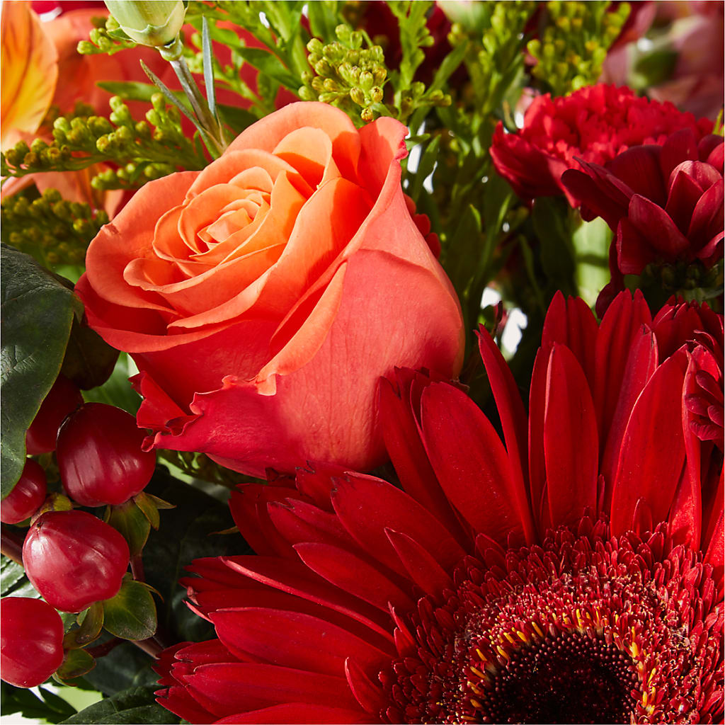 Sweater Season - A Florist Original – LESLIE'S FLOWERS & PARTY SUPPLIES, Howell NJ