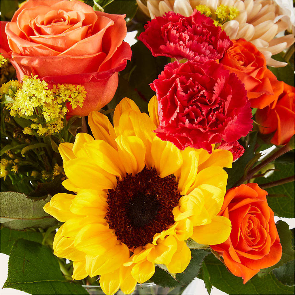 Sweater Season - A Florist Original – LESLIE'S FLOWERS & PARTY SUPPLIES, Howell NJ
