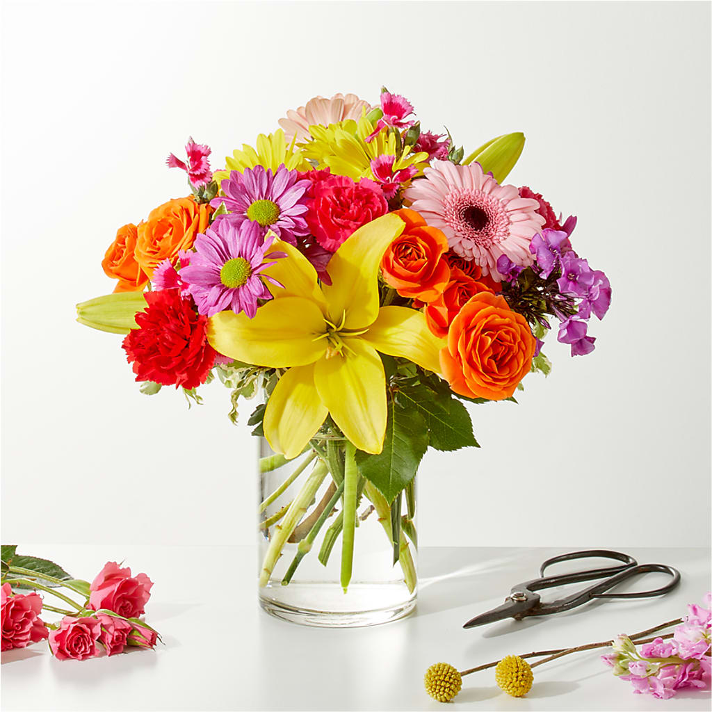 Cue the Confetti - A Florist Original – LESLIE'S FLOWERS & PARTY SUPPLIES, Howell NJ