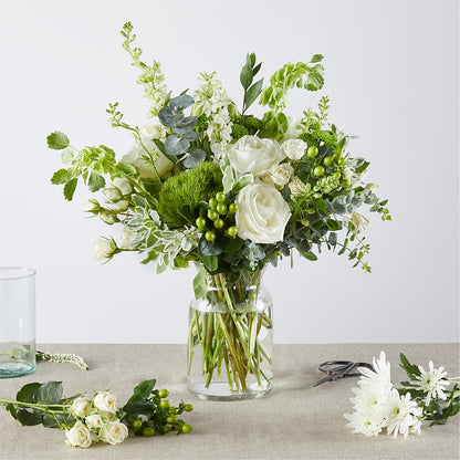 Irish Garden - A Florist Original – LESLIE'S FLOWERS & PARTY SUPPLIES, Howell NJ