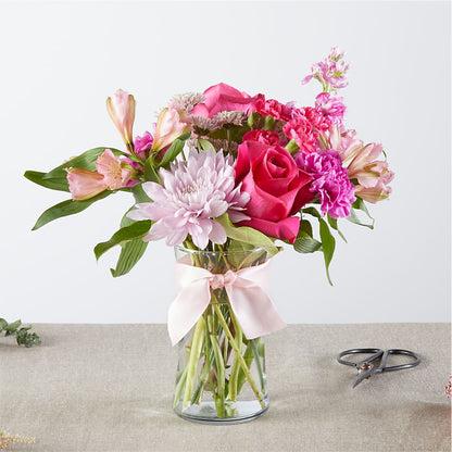 Pink Ribbon - A Florist Original – LESLIE'S FLOWERS & PARTY SUPPLIES, Howell NJ