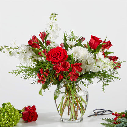 Merry Moment Bouquet – A Florist Original – LESLIE'S FLOWERS & PARTY SUPPLIES, Howell NJ