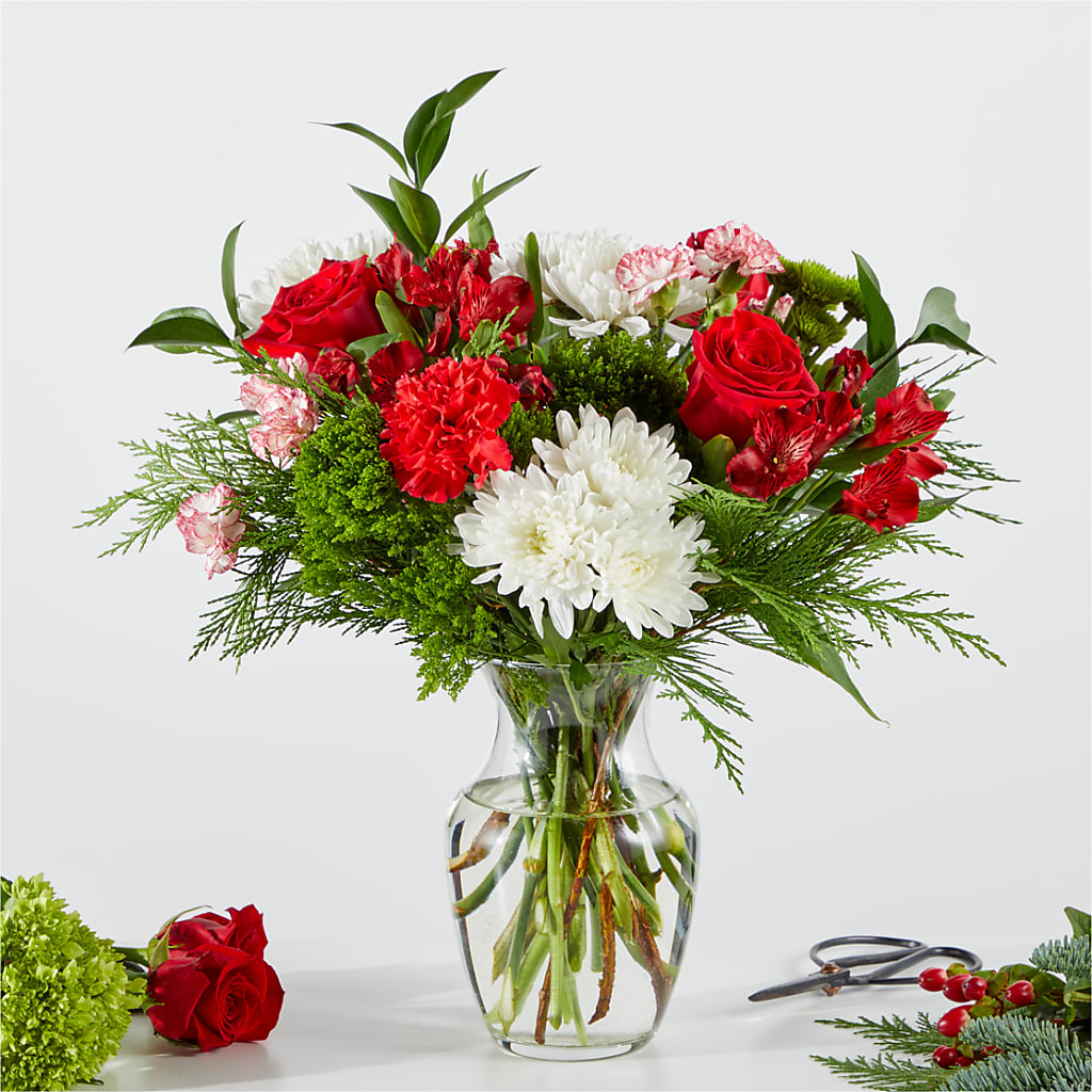 Merry Moment Bouquet – A Florist Original – LESLIE'S FLOWERS & PARTY SUPPLIES, Howell NJ