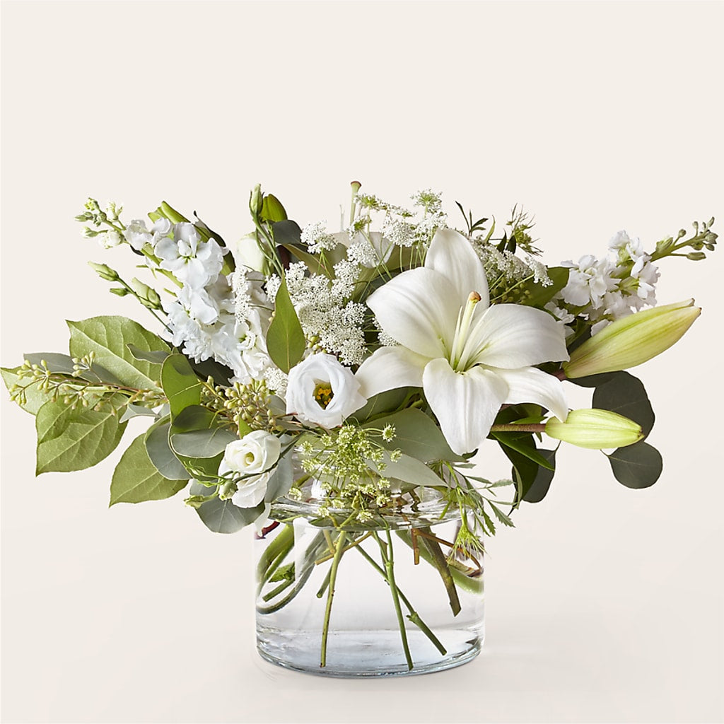 Alluring Elegance Bouquet – LESLIE'S FLOWERS & PARTY SUPPLIES, Howell NJ