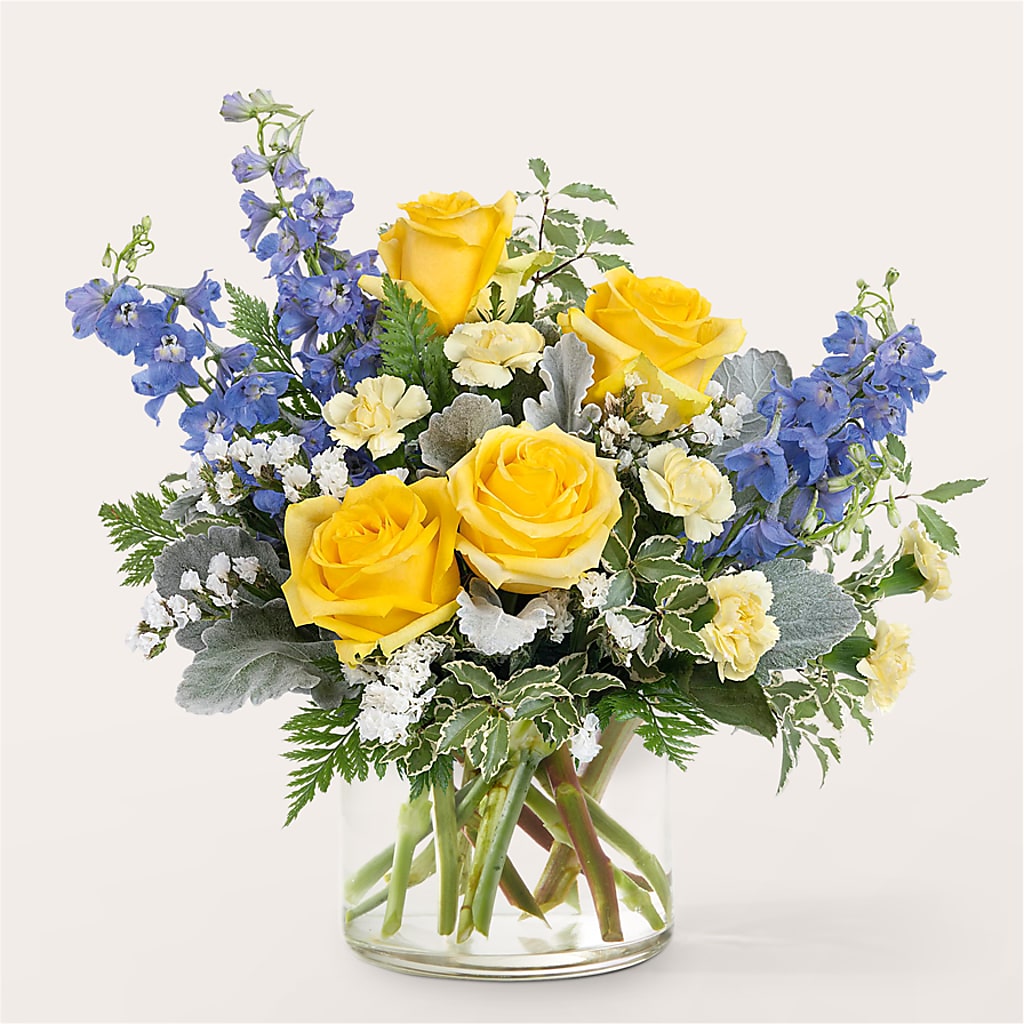 Butterfly Wings Bouquet – LESLIE'S FLOWERS & PARTY SUPPLIES, Howell NJ