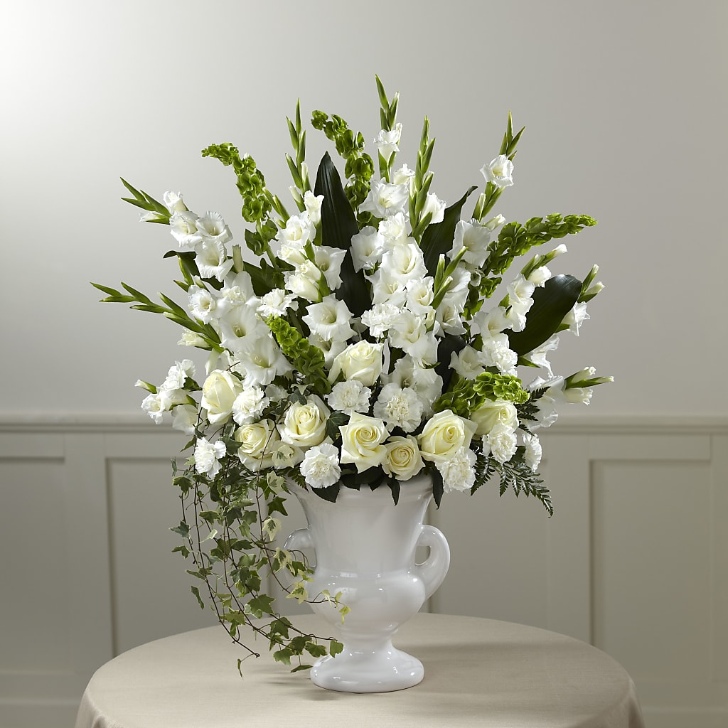Fond Reflections Arrangement – LESLIE'S FLOWERS & PARTY SUPPLIES, Howell NJ