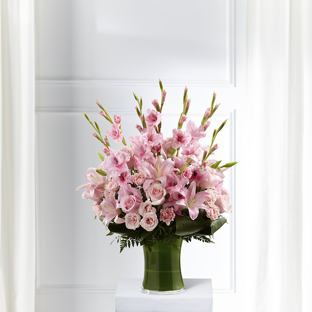 Lovely Tribute Bouquet – LESLIE'S FLOWERS & PARTY SUPPLIES, Howell NJ