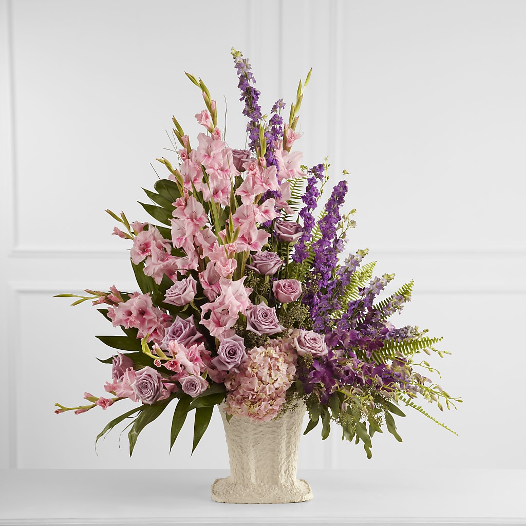 Flowing Garden Arrangement – LESLIE'S FLOWERS & PARTY SUPPLIES, Howell NJ