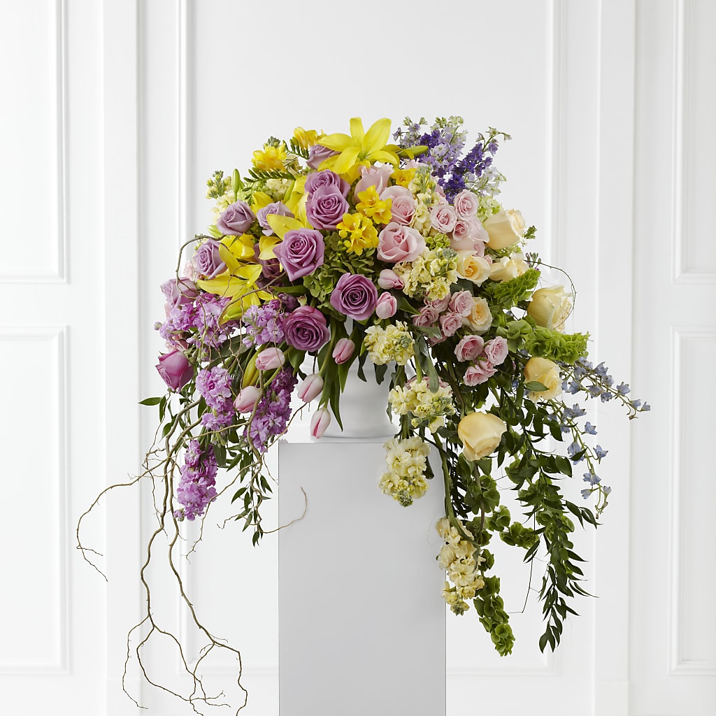 Display of Affection Arrangement – LESLIE'S FLOWERS & PARTY SUPPLIES, Howell NJ