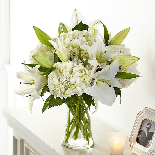 Compassionate Lily Bouquet – LESLIE'S FLOWERS & PARTY SUPPLIES, Howell NJ