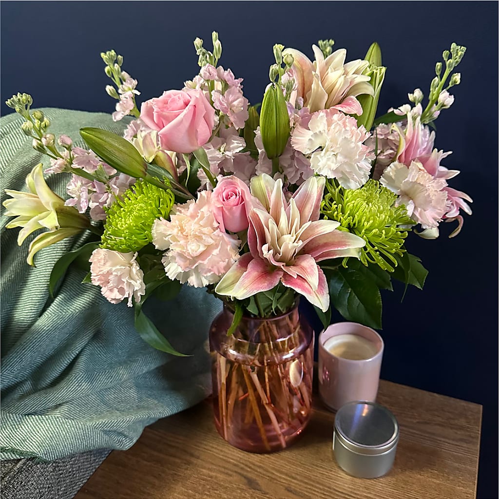 Pretty in Pink Bouquet – LESLIE'S FLOWERS & PARTY SUPPLIES, Howell NJ