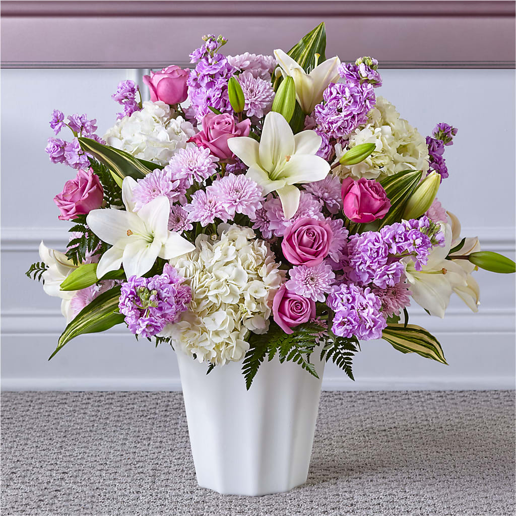 Heaven Sent Floor Basket – LESLIE'S FLOWERS & PARTY SUPPLIES, Howell NJ