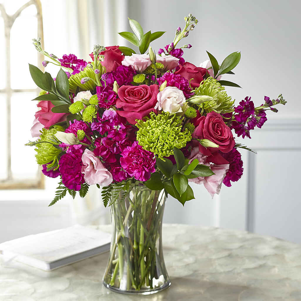 Everlasting Embrace Bouquet – LESLIE'S FLOWERS & PARTY SUPPLIES, Howell NJ