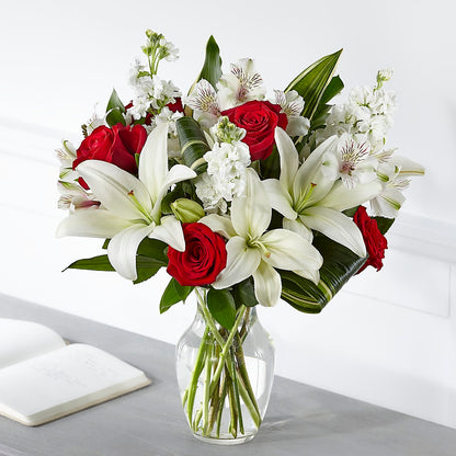 Loving Respect Bouquet – LESLIE'S FLOWERS & PARTY SUPPLIES, Howell NJ