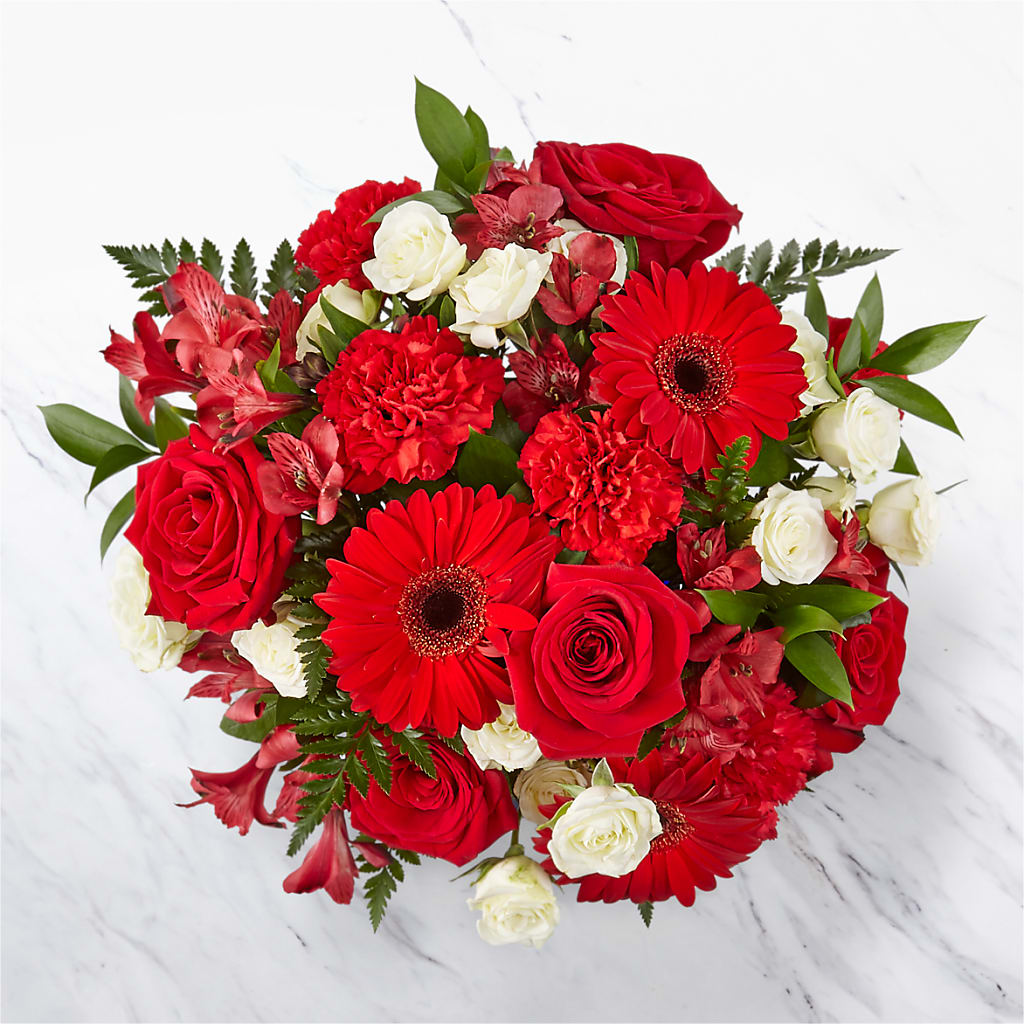 Hearts Embrace Bouquet – LESLIE'S FLOWERS & PARTY SUPPLIES, Howell NJ