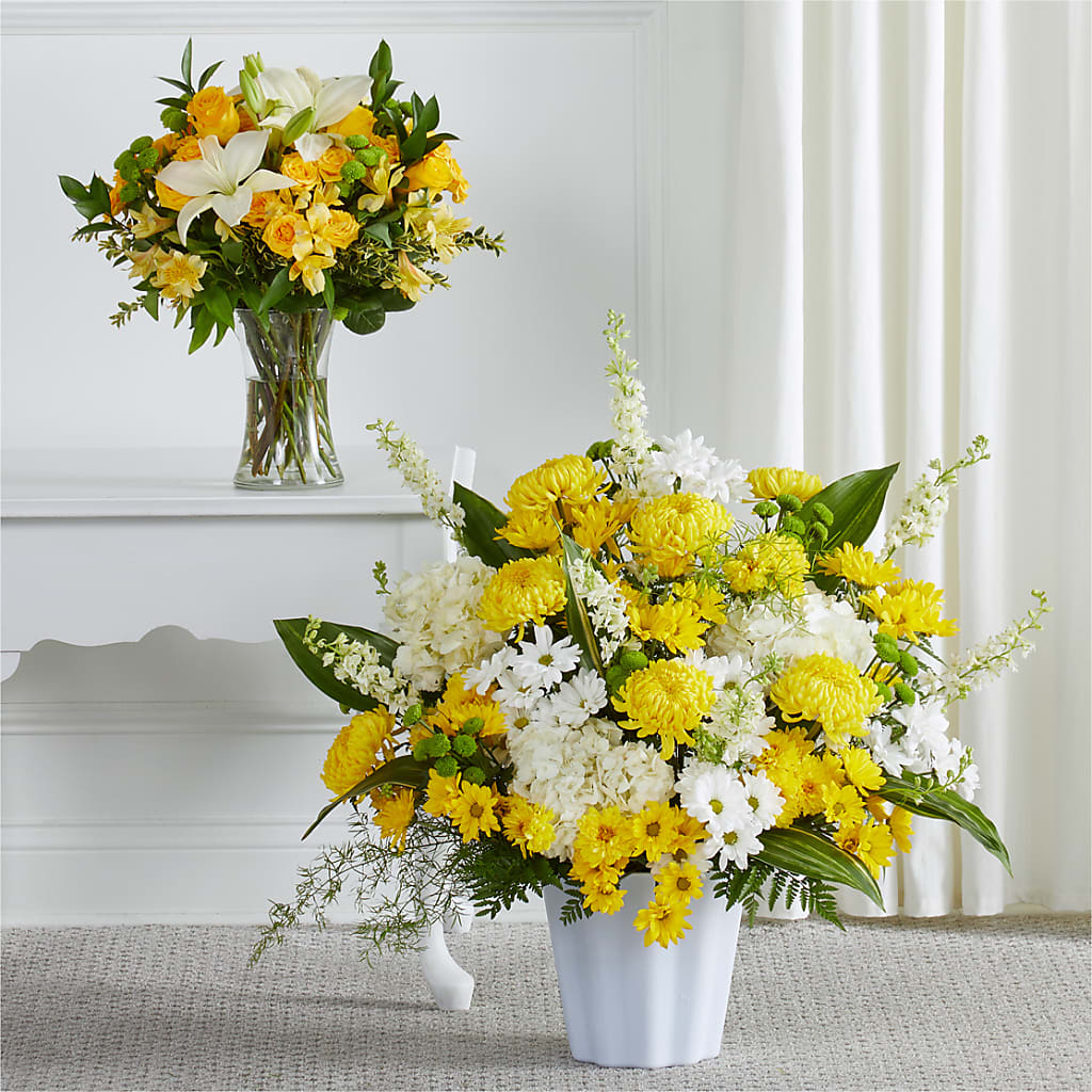 Warm Remembrance Bundles – LESLIE'S FLOWERS & PARTY SUPPLIES, Howell NJ