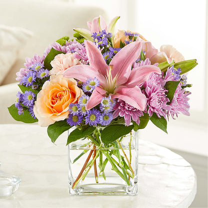 Delicate Details Bouquet – LESLIE'S FLOWERS & PARTY SUPPLIES, Howell NJ
