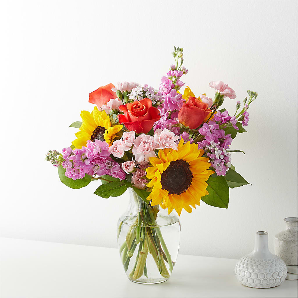 Yellow Brick Road Bouquet – LESLIE'S FLOWERS & PARTY SUPPLIES, Howell NJ