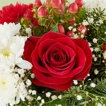 Chance of Flurries Bouquet – LESLIE'S FLOWERS & PARTY SUPPLIES, Howell NJ