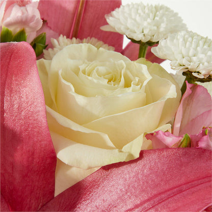 Piece of Cake Bouquet – LESLIE'S FLOWERS & PARTY SUPPLIES, Howell NJ