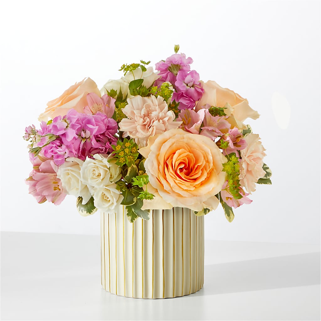 Paradise Bouquet with Ivory Vase – LESLIE'S FLOWERS & PARTY SUPPLIES, Howell NJ