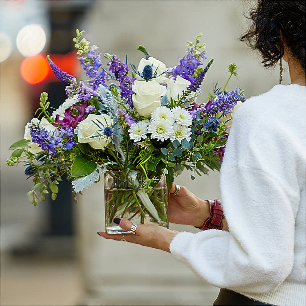 Shooting Star Bouquet – LESLIE'S FLOWERS & PARTY SUPPLIES, Howell NJ