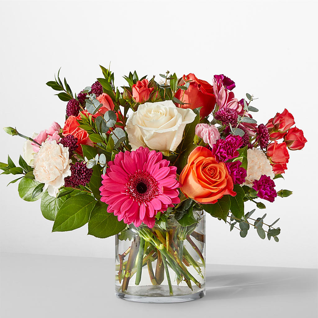 Smell the Roses Bouquet – LESLIE'S FLOWERS & PARTY SUPPLIES, Howell NJ