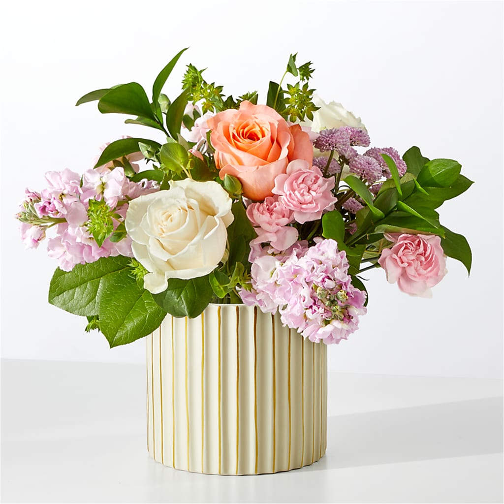 French Market Bouquet with Ivory Vase – LESLIE'S FLOWERS & PARTY SUPPLIES, Howell NJ