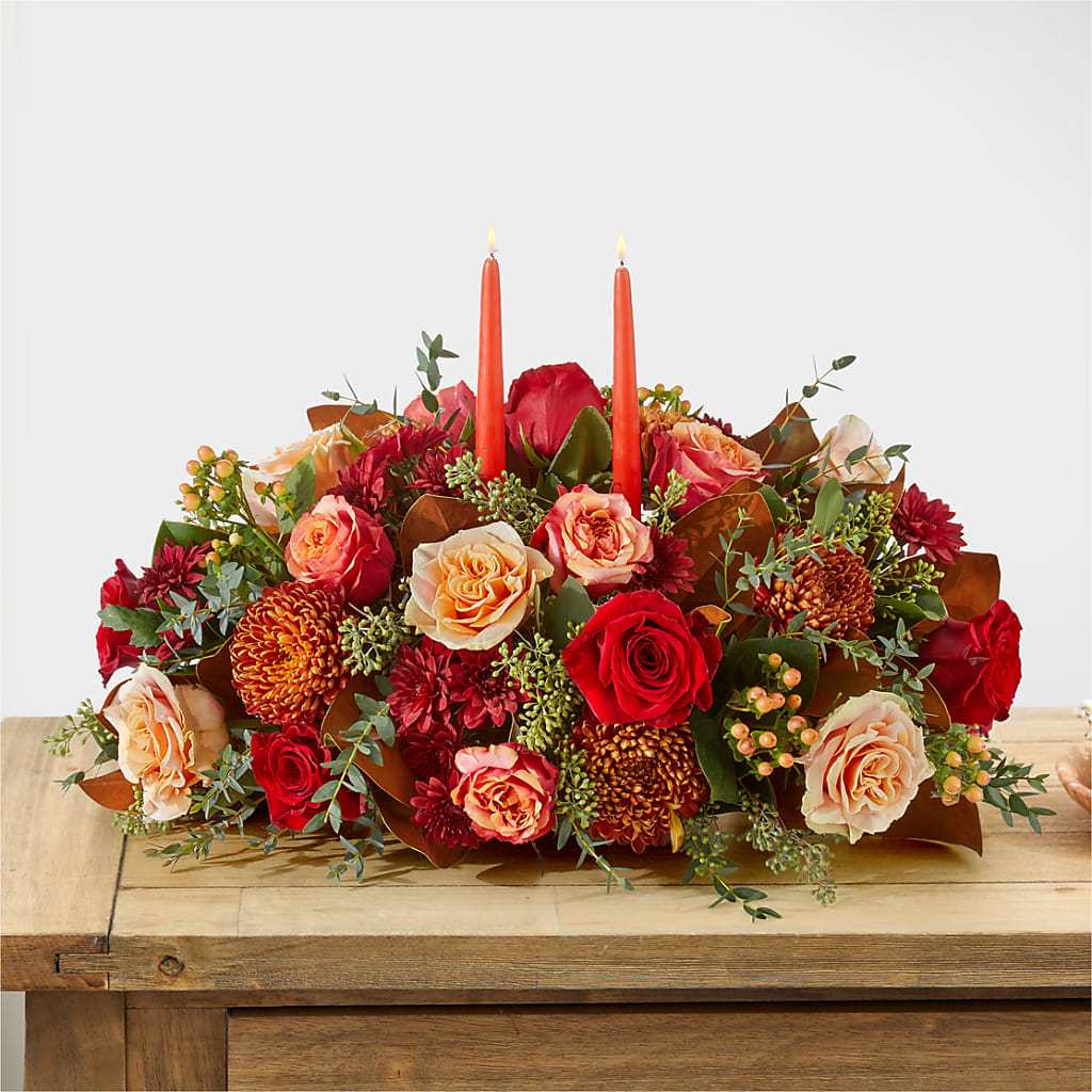Gather Near Centerpiece – LESLIE'S FLOWERS & PARTY SUPPLIES, Howell NJ