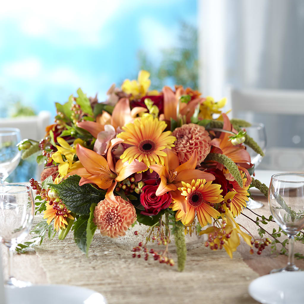 One and Only Centerpiece – LESLIE'S FLOWERS & PARTY SUPPLIES, Howell NJ