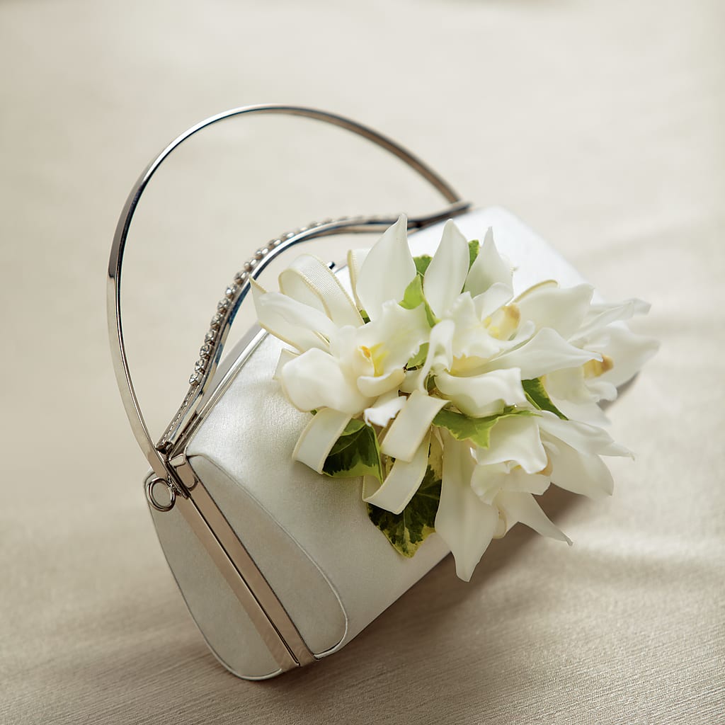 White Purse Decor – LESLIE'S FLOWERS & PARTY SUPPLIES, Howell NJ