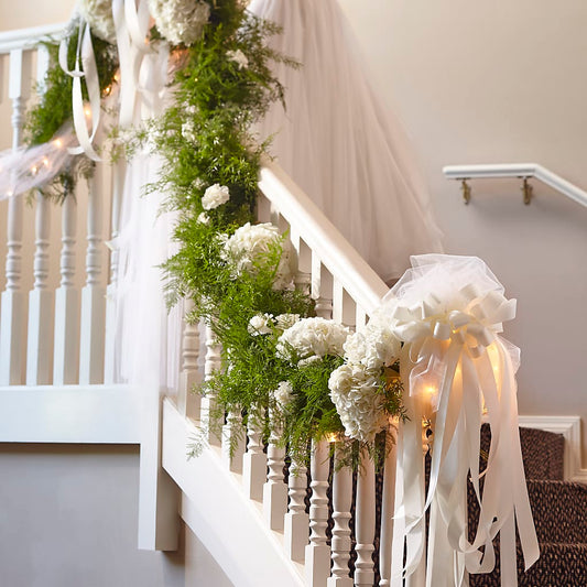 Champagne Dreams Garland – LESLIE'S FLOWERS & PARTY SUPPLIES, Howell NJ